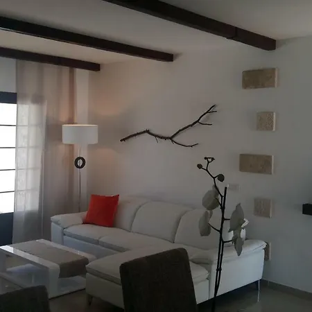 Kroka Villa *